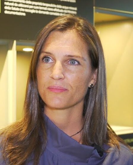 Bildet kan inneholde: person, hake, kinn, øyenbryn, panne.