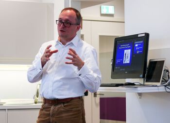 Professor Oliver Hayden talked about magnetic flow cytometry that can be used for cell diagnostics in vitro.&amp;#160;