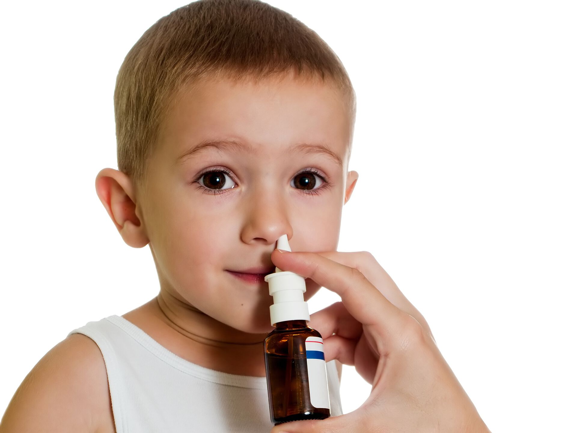Barn får nesespray