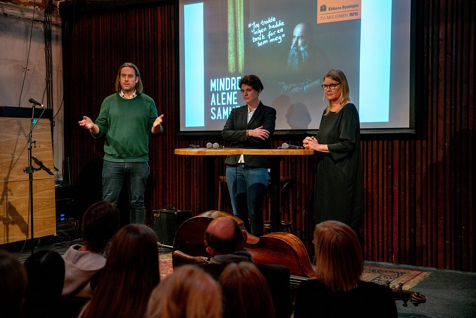 Frå venstre: ordstyrar Christian Kjelstrup, Kaia Rønsdal og Tiril Willumsen.