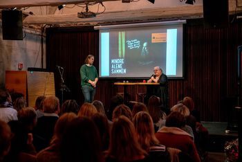 Mona Larsen har tannbehandlingsangst og har hatt mykje problem med tannhelsa. Ho fortalte modig om si sterke historie for publikumet på Kulturhuset.