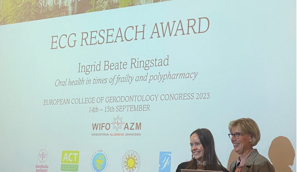 Stipendiat Ingrid Beate Ringstad fikk tildelt forskerpris på scenen