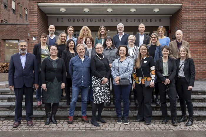 Representanter fra 14 odontologiske læresteder i Norden